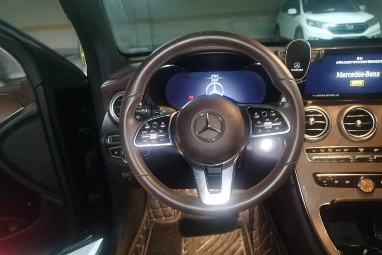 Used Mercedes-Benz GLC 2022 Refreshed GLC 300 L 4MATIC Dynamic Edition Prestige Version Steering Wheel