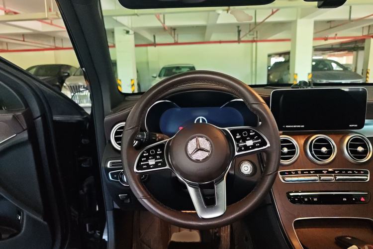 Used Mercedes-Benz GLC 2022 Refreshed GLC 300 L 4MATIC Dynamic Edition Prestige Version Steering Wheel