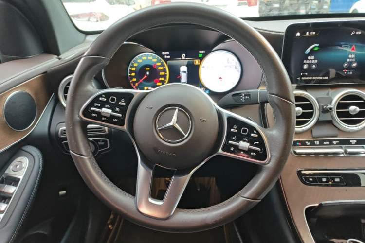 Used Mercedes-Benz GLC 2022 Refreshed GLC 300 L 4MATIC Dynamic Edition Prestige Version Steering Wheel