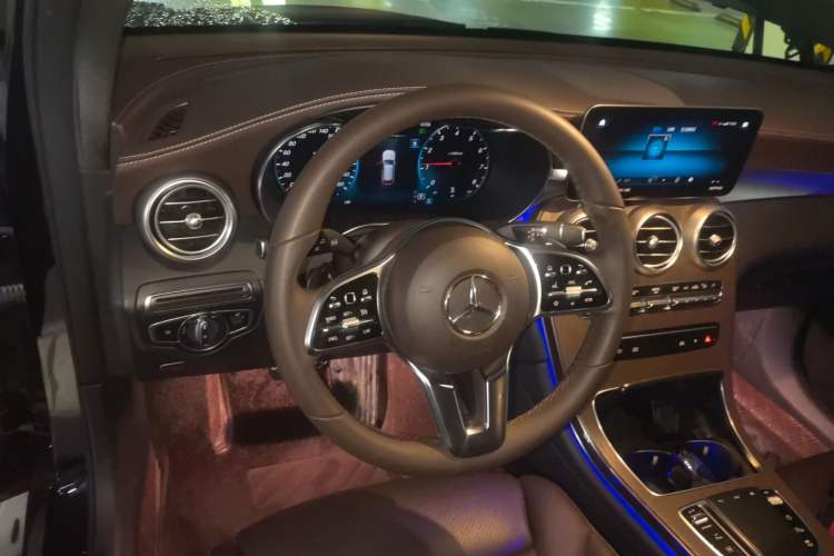 Used Mercedes-Benz GLC 2022 Refreshed GLC 300 L 4MATIC Dynamic Edition Prestige Version Steering Wheel