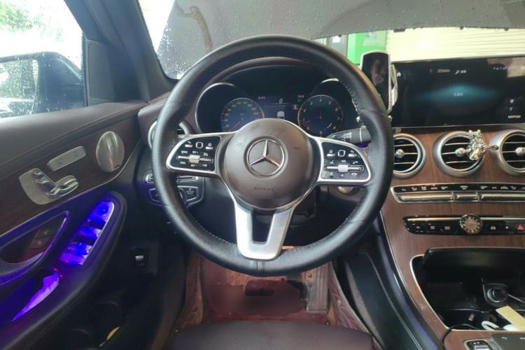 Used Mercedes-Benz GLC 2022 GLC 300 L 4MATIC Dynamic Model Steering Wheel