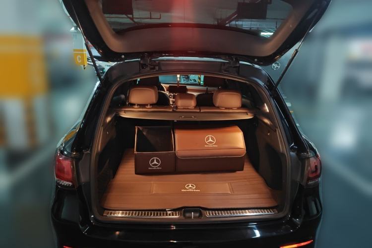 Used Mercedes-Benz GLC 2022 Refreshed GLC 300 L 4MATIC Dynamic Edition Prestige Version Trunk
