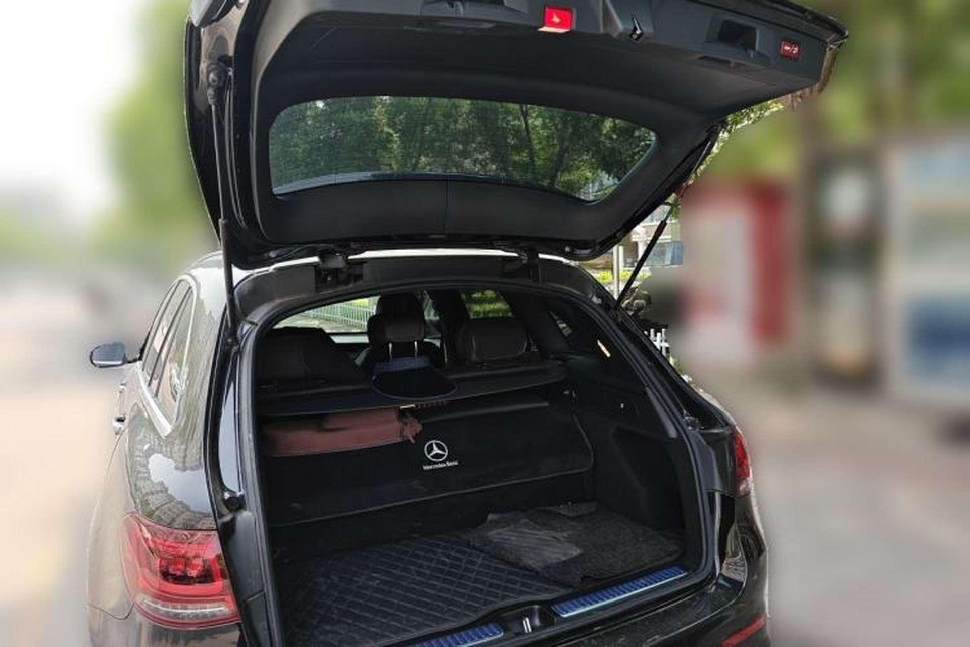 Used Mercedes-Benz GLC 2022 Facelifted GLC 260 L 4MATIC Dynamic Edition Trunk