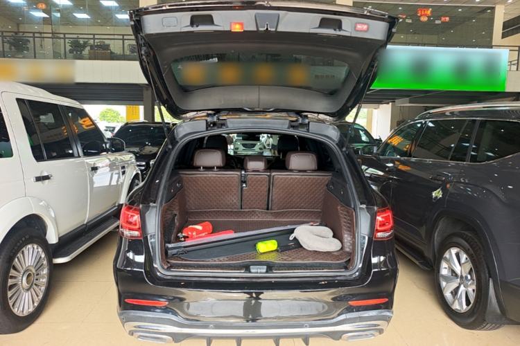 Used Mercedes-Benz GLC 2022 Facelifted GLC 260 L 4MATIC Dynamic Edition Trunk