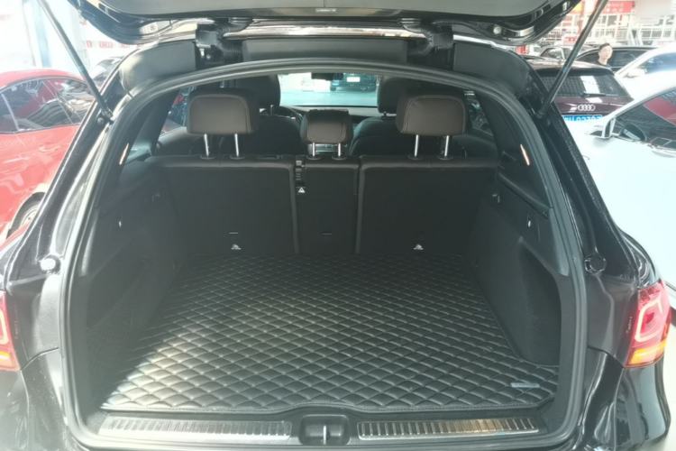 Used Mercedes-Benz GLC 2022 Refreshed GLC 300 L 4MATIC Dynamic Edition Trunk