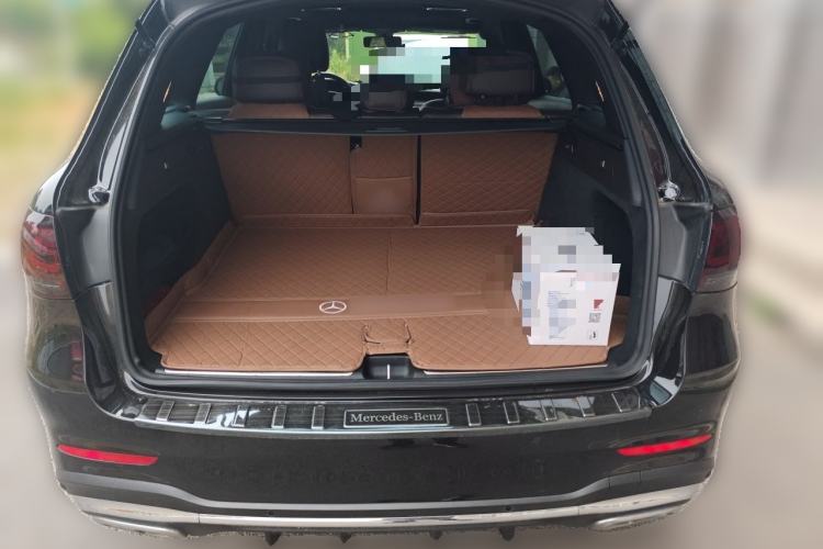 Used Mercedes-Benz GLC 2022 Facelift GLC 260 L 4MATIC Luxury Edition Trunk