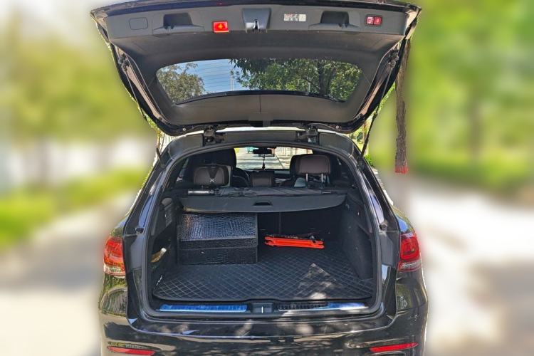Used Mercedes-Benz GLC 2022 Refreshed GLC 300 L 4MATIC Dynamic Edition Prestige Version Trunk