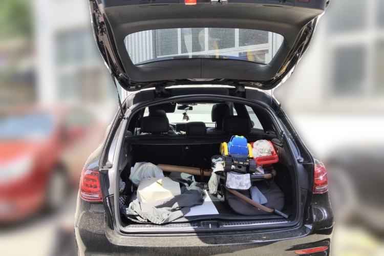Used Mercedes-Benz GLC 2022 Facelifted GLC 260 L 4MATIC Dynamic Edition Trunk