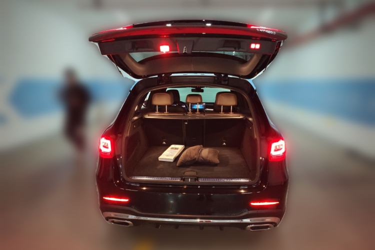 Used Mercedes-Benz GLC 2022 Refreshed GLC 300 L 4MATIC Dynamic Edition Prestige Version Trunk