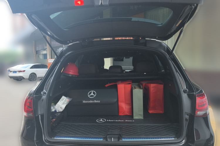 Used Mercedes-Benz GLC 2022 GLC 300 L 4MATIC Dynamic Model Trunk