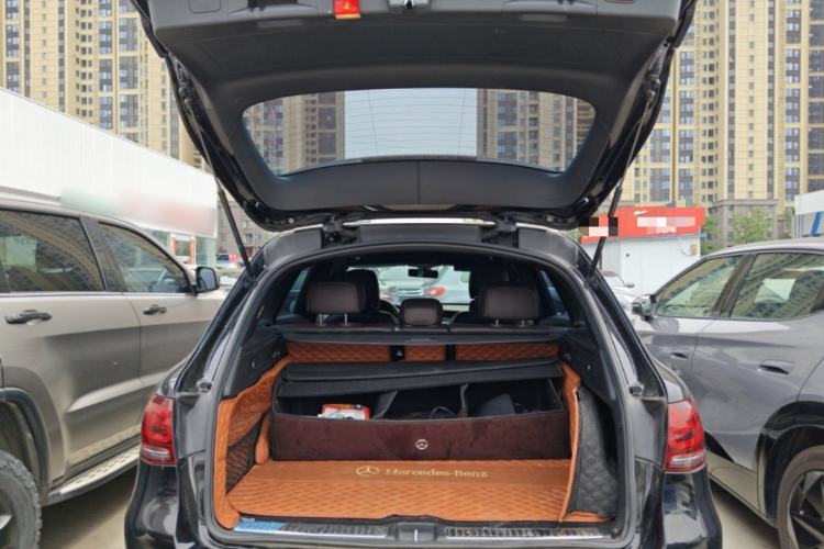 Used Mercedes-Benz GLC 2022 Refreshed GLC 300 L 4MATIC Dynamic Edition Prestige Version Trunk
