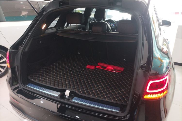 Used Mercedes-Benz GLC 2022 Refreshed GLC 300 L 4MATIC Dynamic Edition Prestige Version Trunk