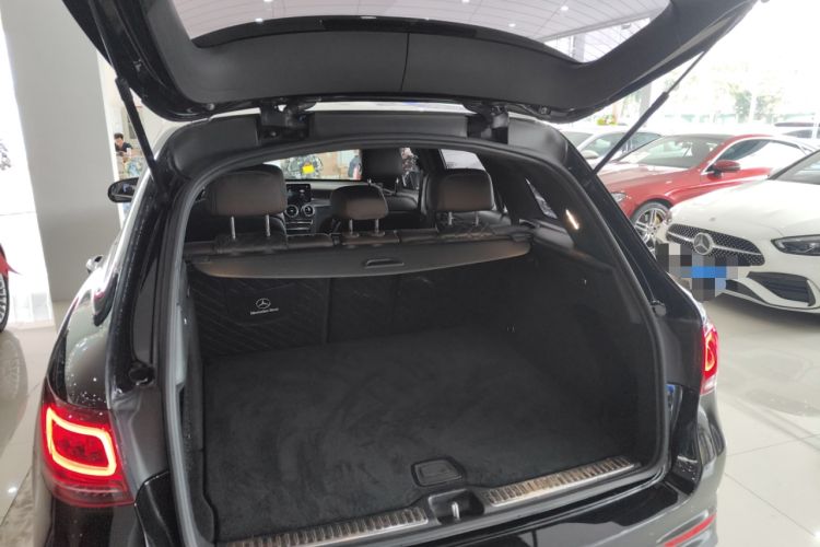 Used Mercedes-Benz GLC 2022 Second Facelift GLC 260 L 4MATIC Luxury Edition Trunk