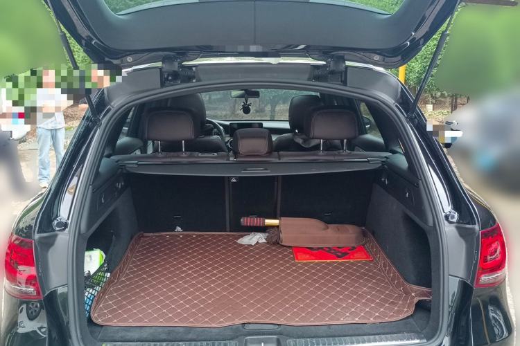 Used Mercedes-Benz GLC 2022 Refreshed GLC 260 L 4MATIC Dynamic Edition Trunk