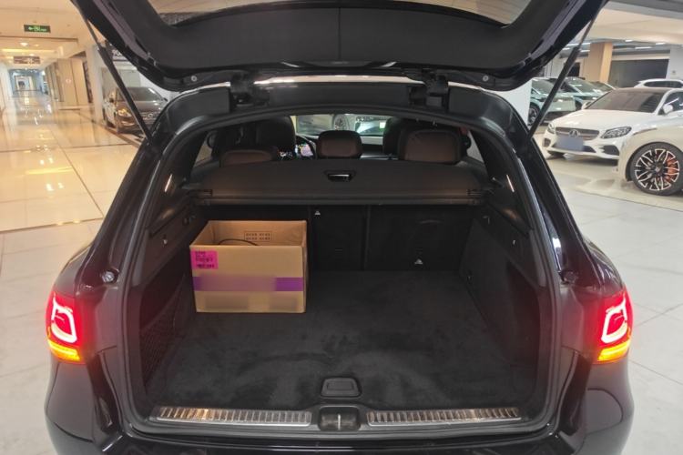 Used Mercedes-Benz GLC 2022 GLC 300 L 4MATIC Dynamic Model Trunk