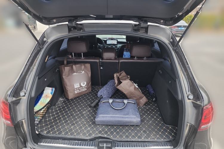 Used Mercedes-Benz GLC 2022 Facelifted GLC 260 L 4MATIC Dynamic Edition Trunk