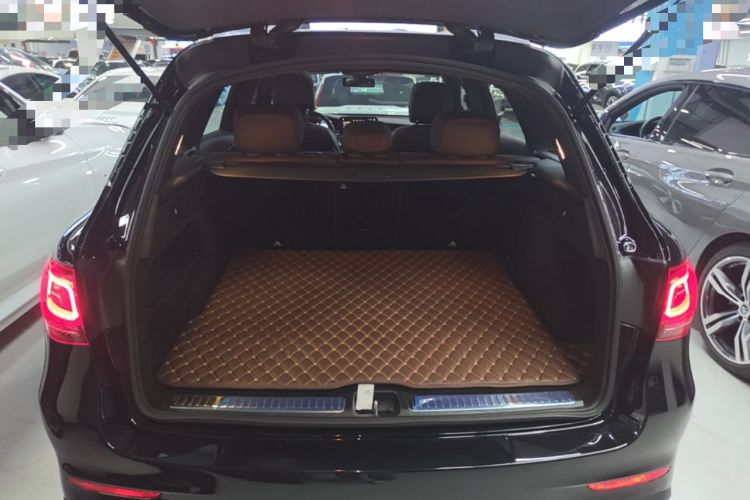 Used Mercedes-Benz GLC 2022 Refreshed GLC 300 L 4MATIC Dynamic Edition Prestige Version Trunk