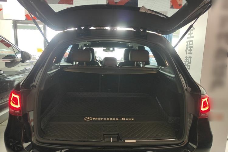 Used Mercedes-Benz GLC 2022 Refreshed GLC 300 L 4MATIC Dynamic Edition Prestige Version Trunk