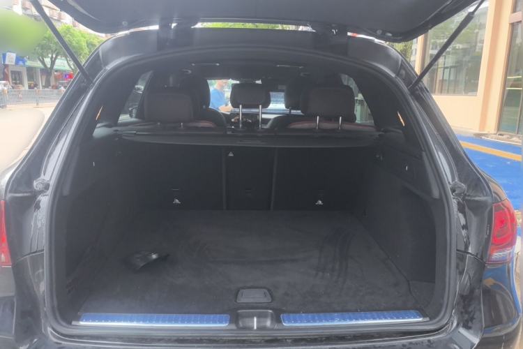 Used Mercedes-Benz GLC 2022 Second Facelift GLC 260 L 4MATIC Dynamic Edition Trunk