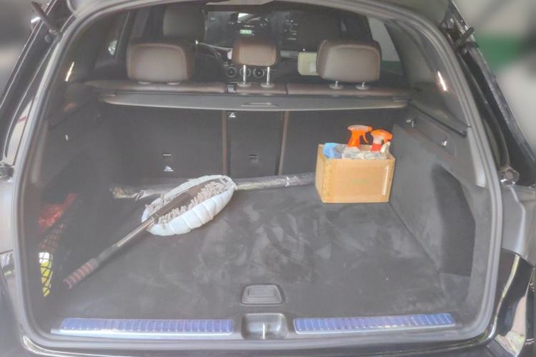Used Mercedes-Benz GLC 2022 GLC 260 L 4MATIC Luxury Model Trunk