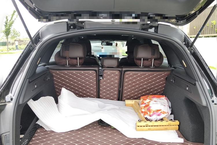 Used Mercedes-Benz GLC 2022 Refreshed GLC 300 L 4MATIC Dynamic Edition Prestige Version Trunk