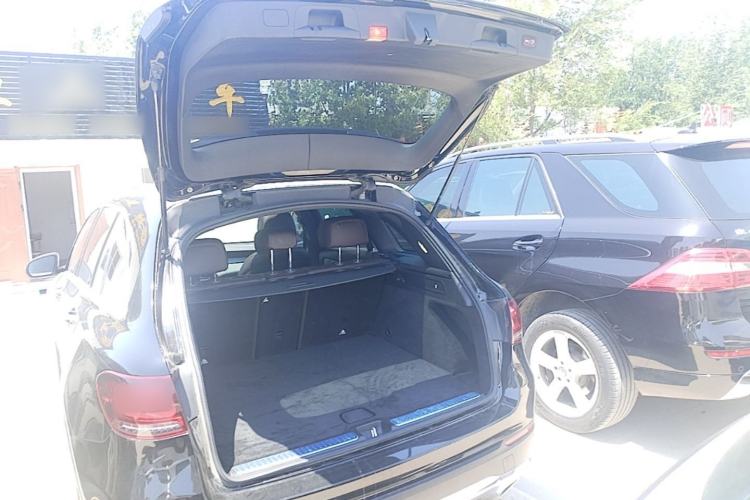 Used Mercedes-Benz GLC 2022 GLC 260 L 4MATIC Dynamic Edition Trunk