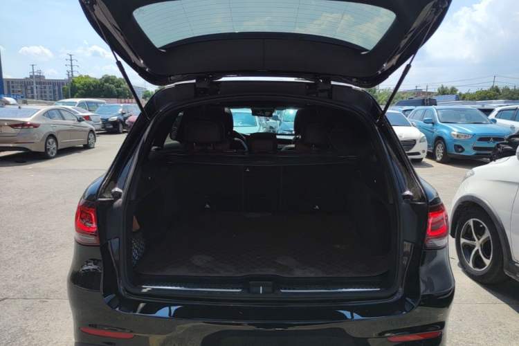 Used Mercedes-Benz GLC 2022 GLC 300 L 4MATIC Luxury Model Trunk