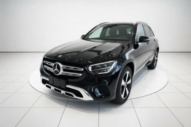Ojetý Mercedes-Benz GLC 2022 Refreshed GLC 260 L 4MATIC Dynamic Edition