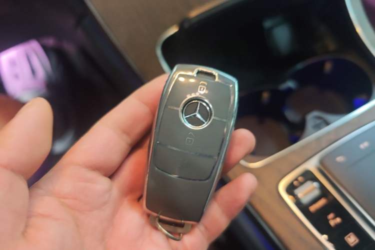 Used Mercedes-Benz GLC 2022 Refreshed GLC 300 L 4MATIC Dynamic Edition Prestige Version Vehicle Key