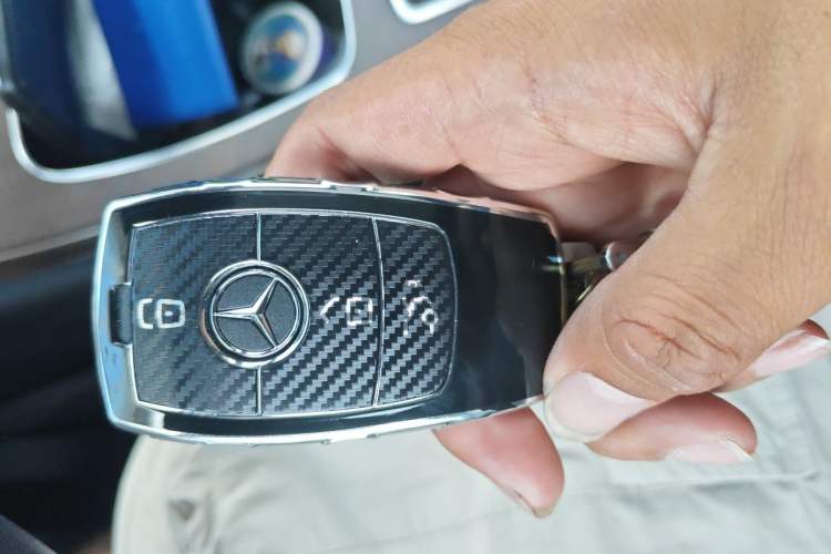 Used Mercedes-Benz GLC 2022 Refreshed GLC 300 L 4MATIC Dynamic Edition Prestige Version Vehicle Key