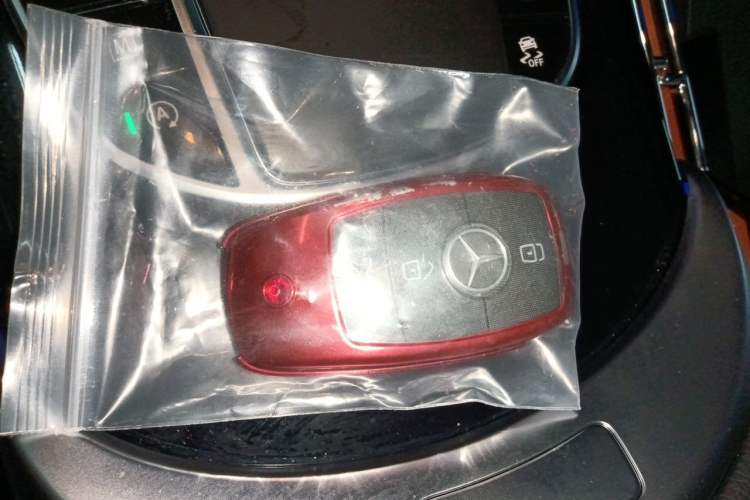 Used Mercedes-Benz GLC 2022 Facelifted GLC 260 L 4MATIC Dynamic Edition Vehicle Key