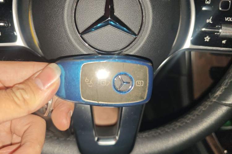 Used Mercedes-Benz GLC 2022 GLC 300 L 4MATIC Dynamic Edition Prestige Model Vehicle Key