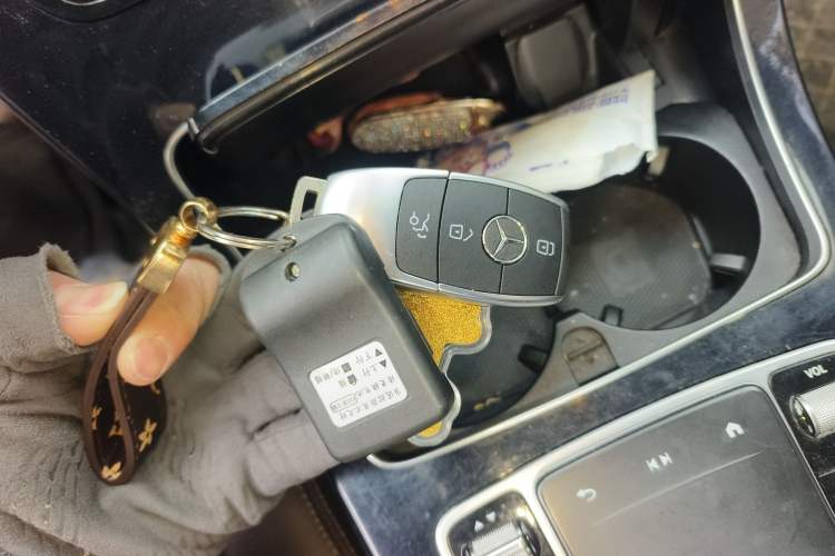 Used Mercedes-Benz GLC 2022 Facelifted GLC 260 L 4MATIC Dynamic Edition Vehicle Key