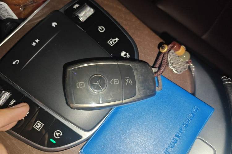 Used Mercedes-Benz GLC 2022 GLC 300 L 4MATIC Dynamic Edition Prestige Model Vehicle Key