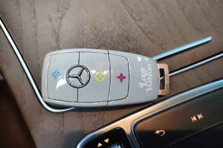 Used Mercedes-Benz GLC 2022 Refreshed GLC 300 L 4MATIC Dynamic Edition Prestige Version Vehicle Key
