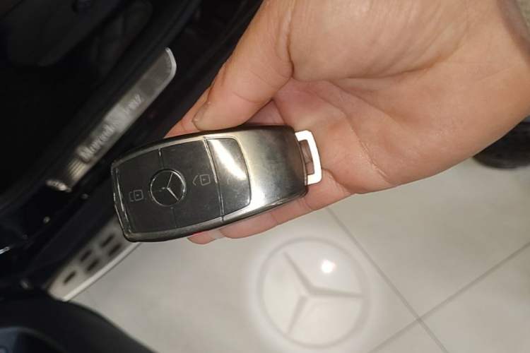 Used Mercedes-Benz GLC 2022 GLC 300 L 4MATIC Dynamic Edition Prestige Model Vehicle Key