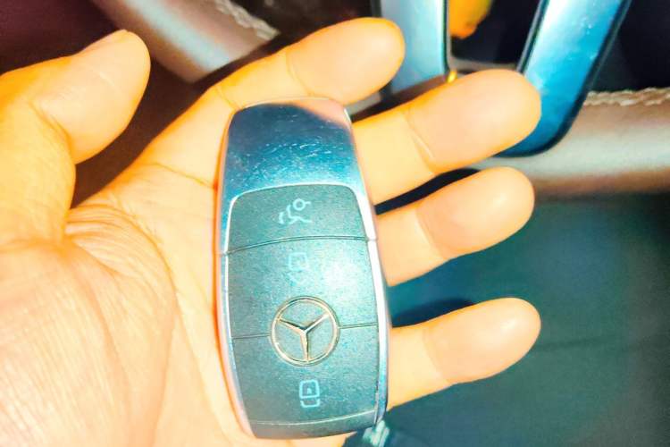 Used Mercedes-Benz GLC 2022 Facelifted GLC 260 L 4MATIC Dynamic Edition Vehicle Key