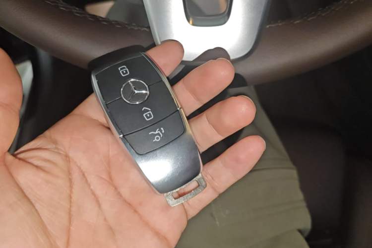 Used Mercedes-Benz GLC 2022 Refreshed GLC 300 L 4MATIC Dynamic Edition Prestige Version Vehicle Key