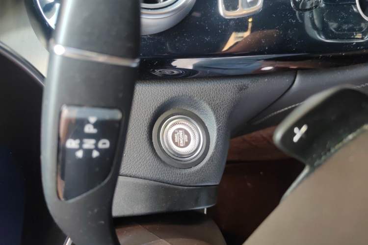 Used Mercedes-Benz GLC 2022 GLC 260 L 4MATIC Dynamic Edition Vehicle Key