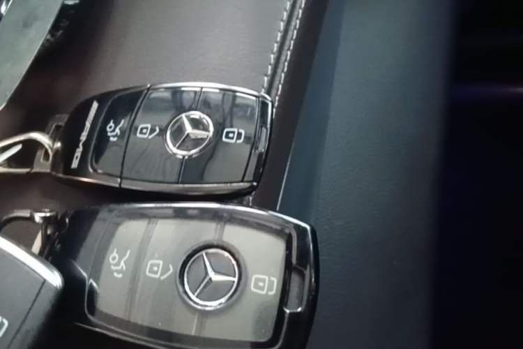 Used Mercedes-Benz GLC 2022 Refreshed GLC 300 L 4MATIC Dynamic Edition Prestige Version Vehicle Key