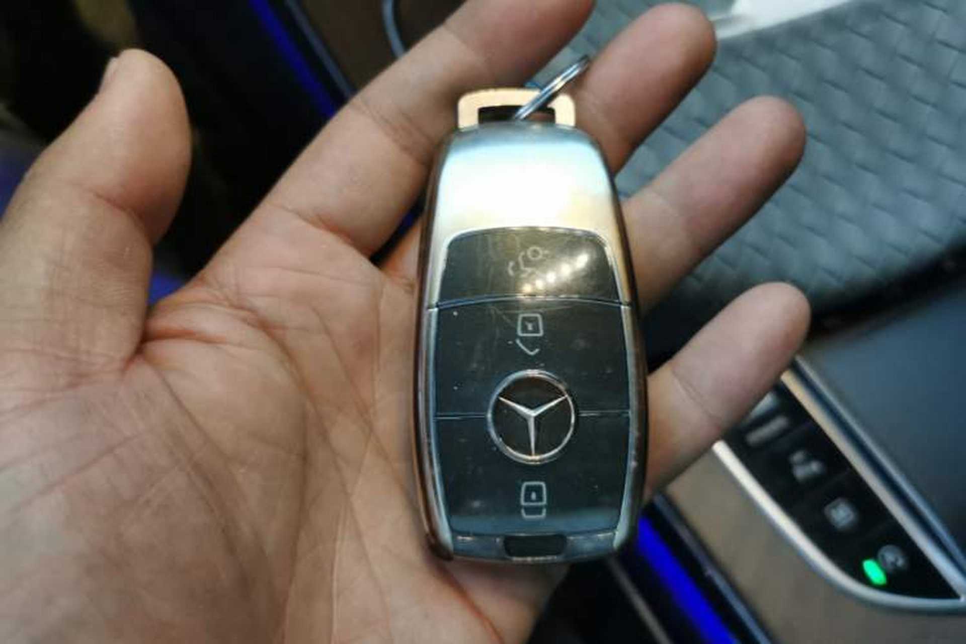 Used Mercedes-Benz GLC 2022 Refreshed GLC 300 L 4MATIC Dynamic Edition Prestige Version Vehicle Key