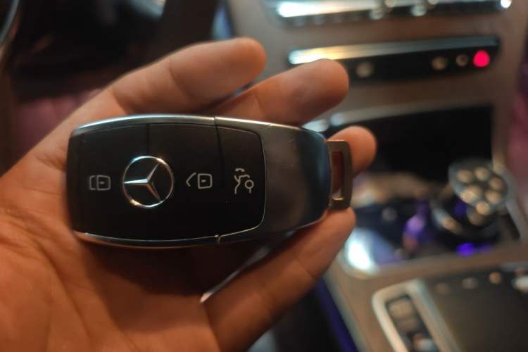 Used Mercedes-Benz GLC 2022 Refreshed GLC 300 L 4MATIC Dynamic Edition Prestige Version Vehicle Key