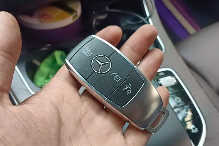 Used Mercedes-Benz GLC 2022 Refreshed GLC 300 L 4MATIC Dynamic Edition Prestige Version Vehicle Key