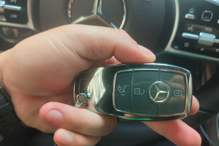 Used Mercedes-Benz GLC 2022 Refreshed GLC 300 L 4MATIC Dynamic Edition Prestige Version Vehicle Key