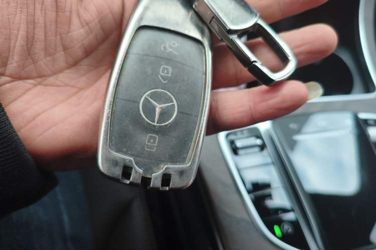 Used Mercedes-Benz GLC 2022 Refreshed GLC 300 L 4MATIC Dynamic Edition Vehicle Key