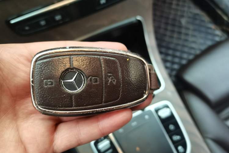 Used Mercedes-Benz GLC 2022 Refreshed GLC 300 L 4MATIC Dynamic Edition Prestige Version Vehicle Key