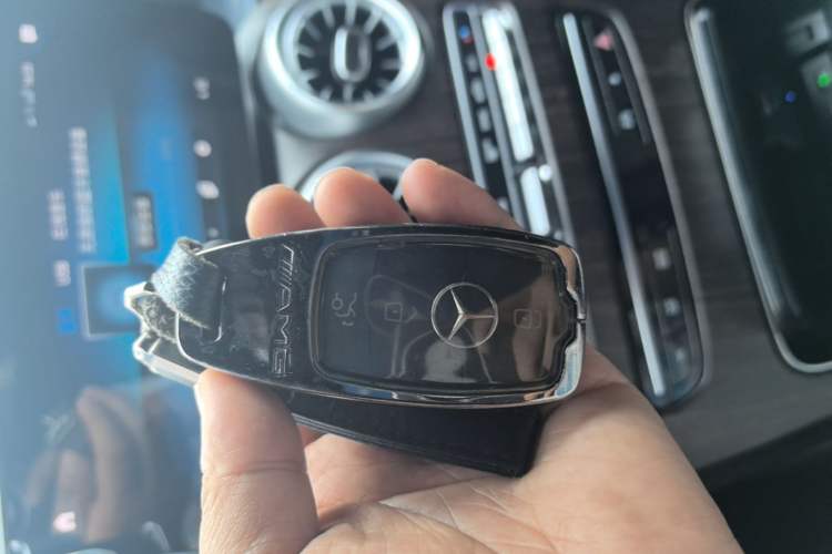 Used Mercedes-Benz GLC 2022 Second Facelift GLC 260 L 4MATIC Dynamic Edition Vehicle Key