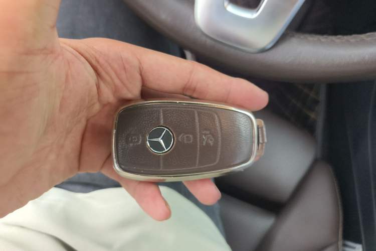 Used Mercedes-Benz GLC 2022 Refreshed GLC 300 L 4MATIC Dynamic Edition Prestige Version Vehicle Key