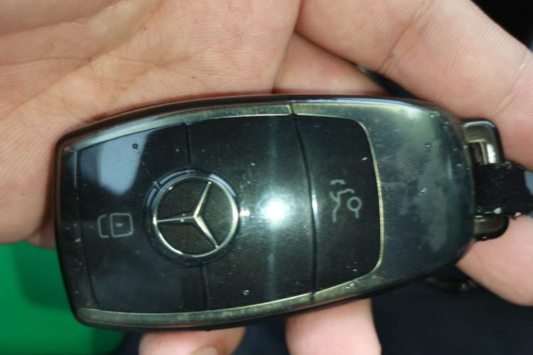 Used Mercedes-Benz GLC 2022 GLC 300 L 4MATIC Dynamic Model Vehicle Key