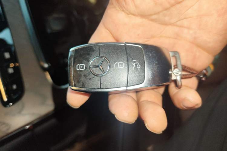 Used Mercedes-Benz GLC 2022 Refreshed GLC 300 L 4MATIC Dynamic Edition Prestige Version Vehicle Key